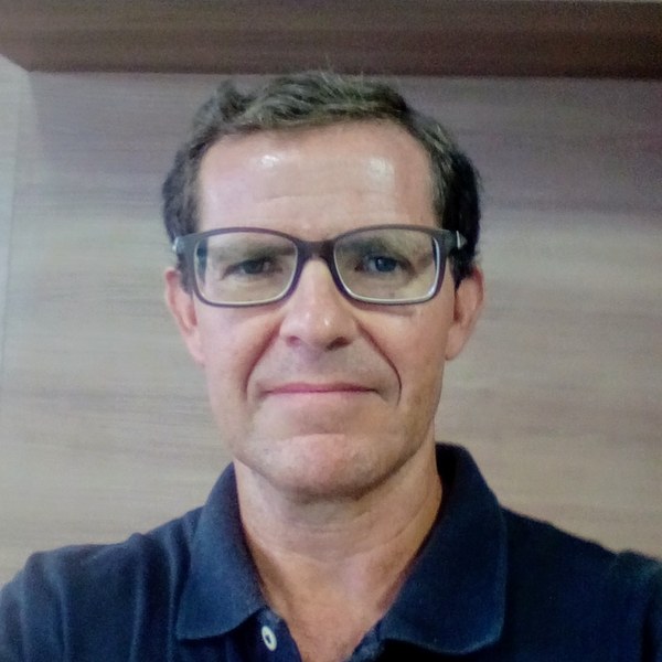Estefane George Macedo de Lacerda